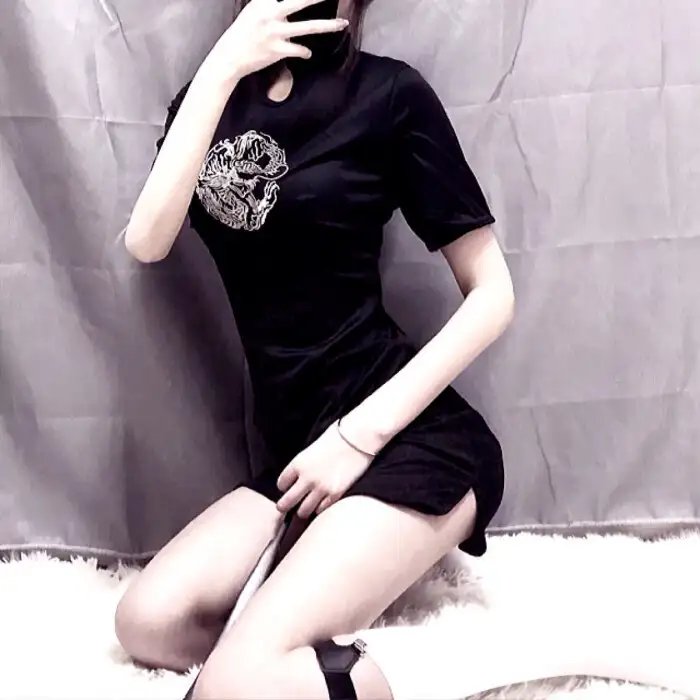 摩登褓姆